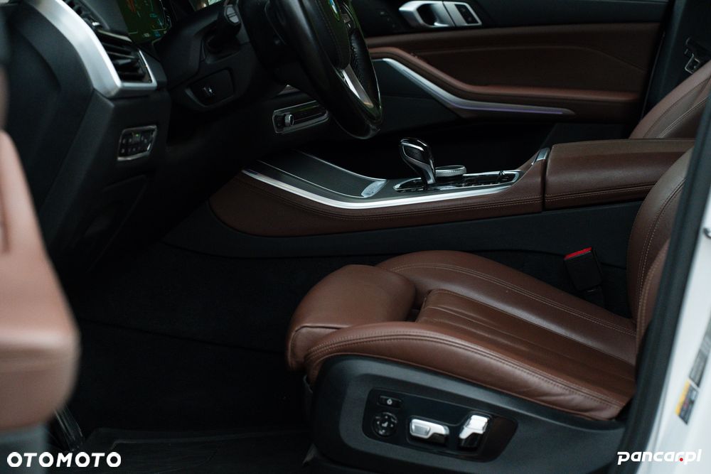 BMW X5 xDrive45e - 27