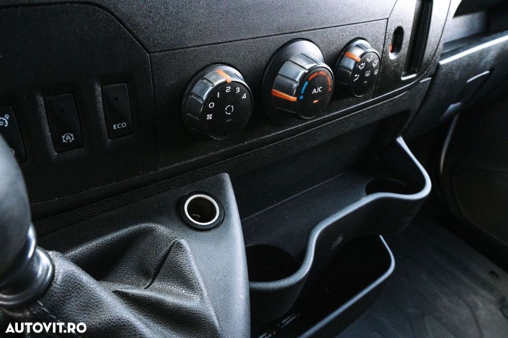 Renault Master - 16