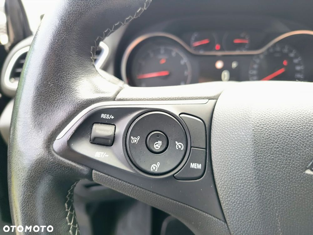 Opel Grandland X 1.6 T Ultimate S&S - 25