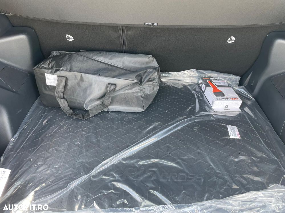 Toyota Yaris 1.5 VVT-i HSD Active - 20