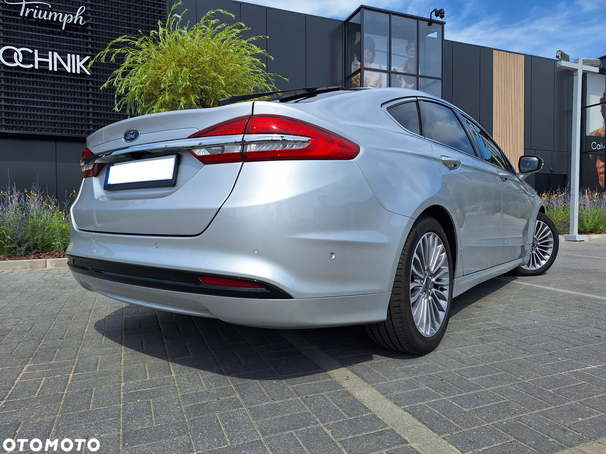 Ford Mondeo 2.0 EcoBlue Titanium - 12