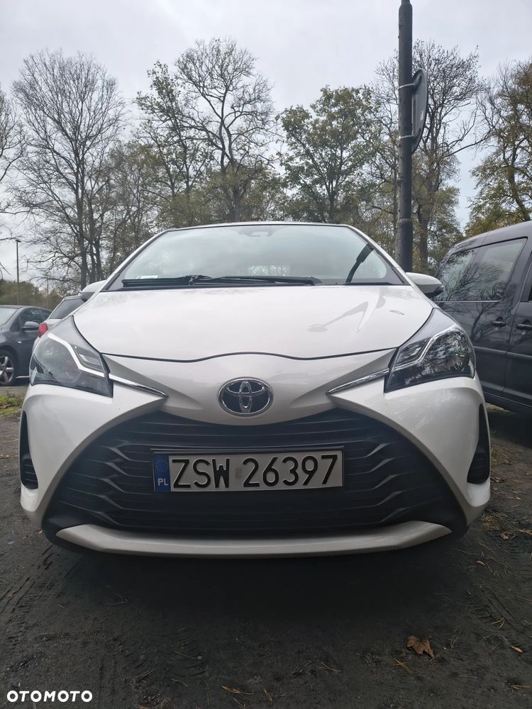 Toyota Yaris 1.5 Active - 13
