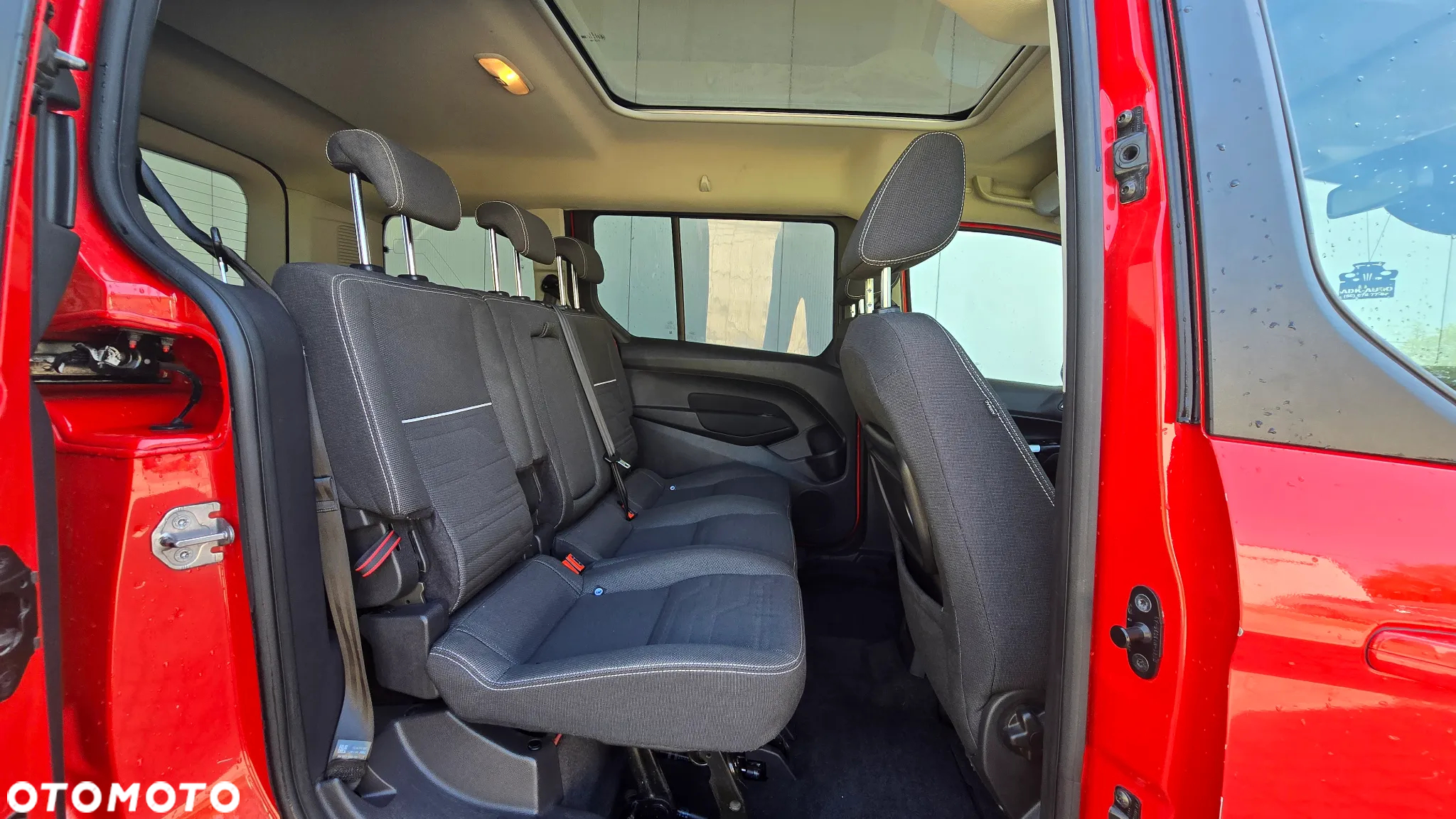 Ford Tourneo Connect 1.5 EcoBlue Trend - 25