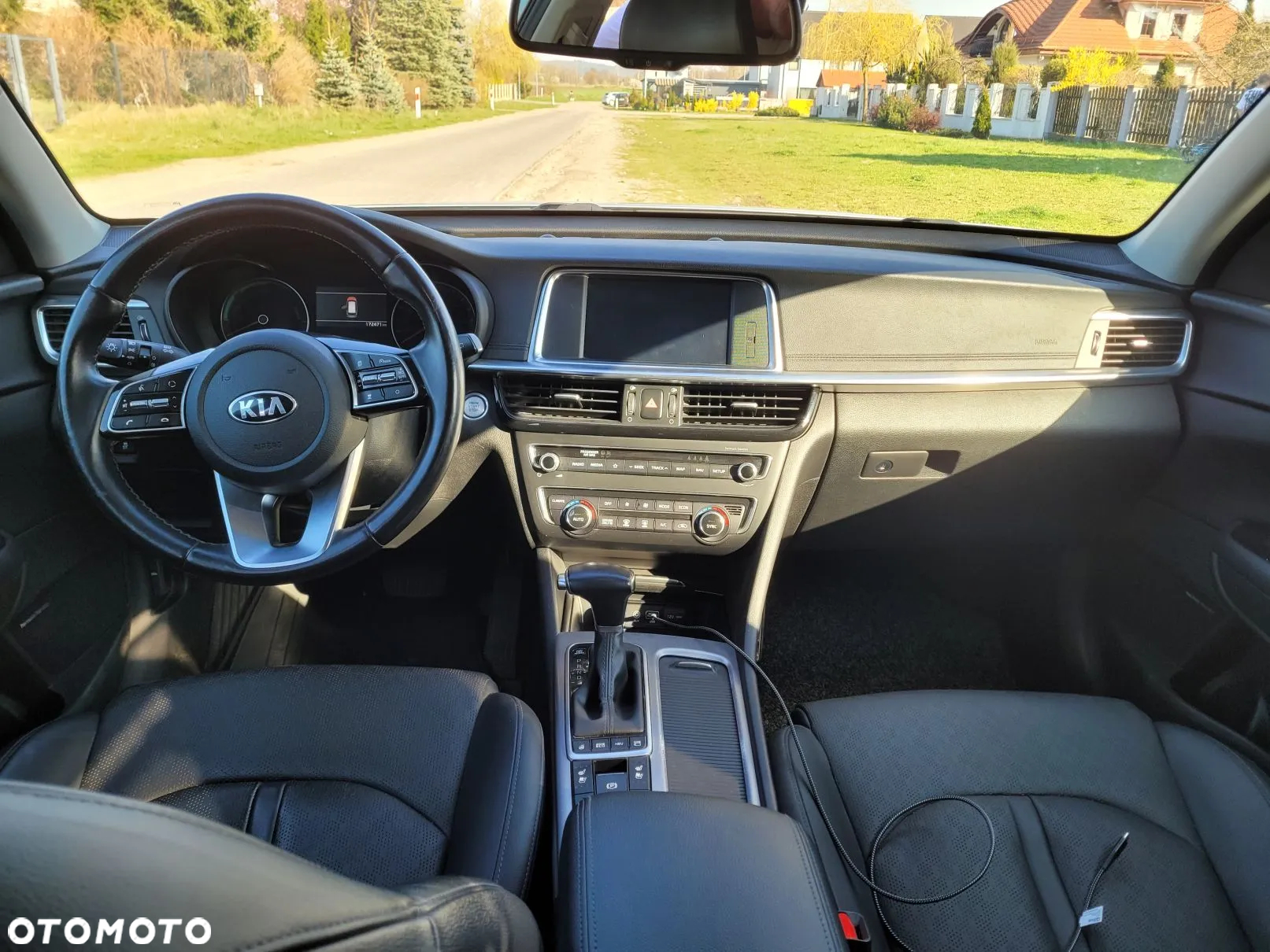 Kia Optima Plug-in Hybrid - 29