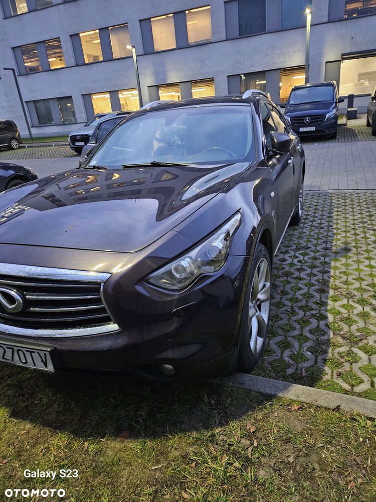 Infiniti FX FX30d S Premium - 3