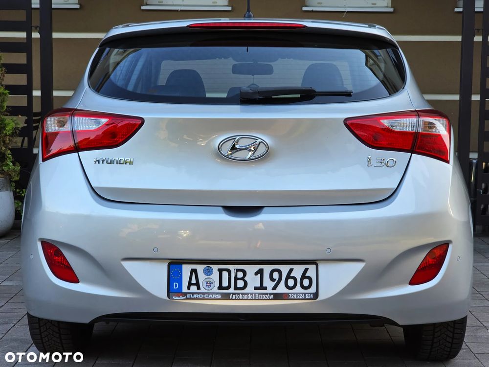 Hyundai i30 1.4 Comfort - 32