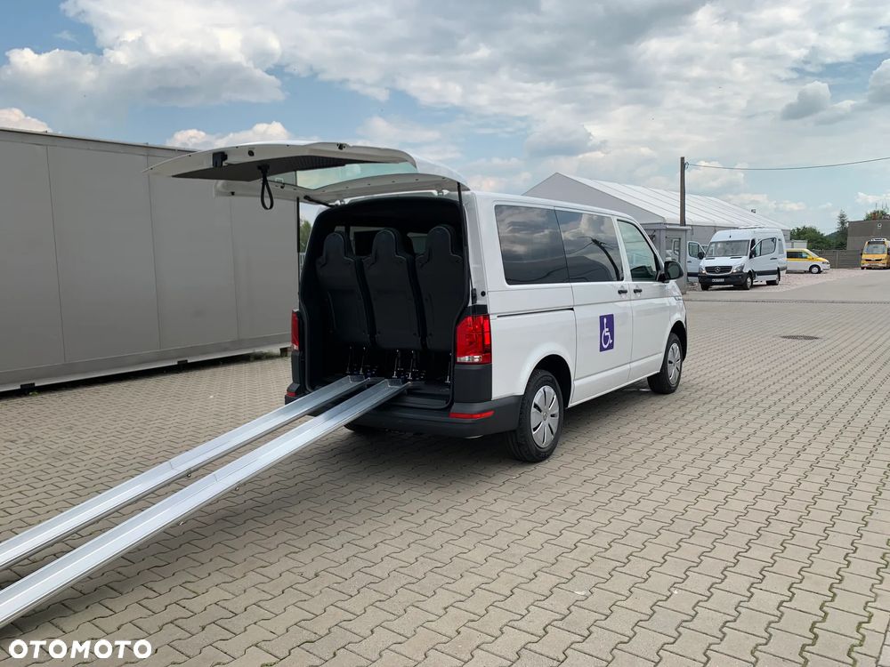 Volkswagen Transporter - 28