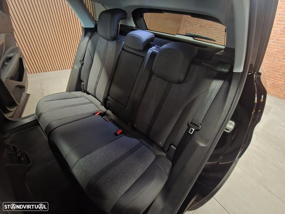 Peugeot 3008 BlueHDi 130 Stop & Start EAT8 Allure - 6