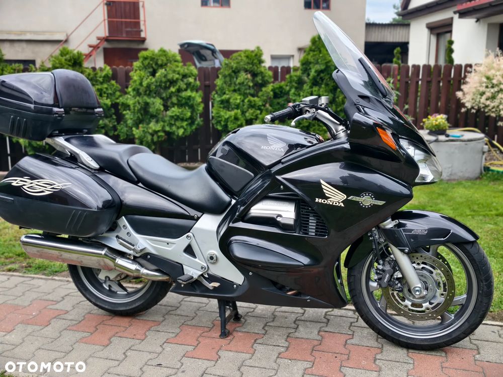 Honda ST - 2