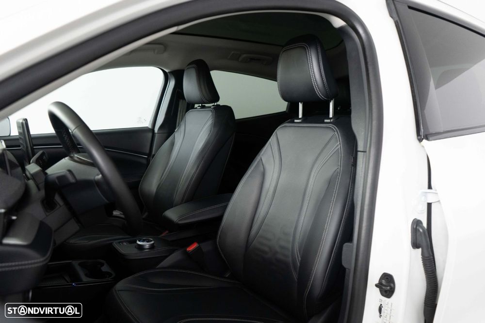 Ford Mustang Mach-E Standard - 9