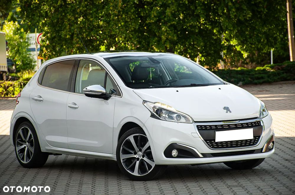Peugeot 208 PureTech 110 Stop & Start Tech Edition - 3