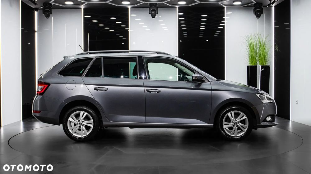 Skoda Fabia 1.0 TSI Ambition Plus - 9
