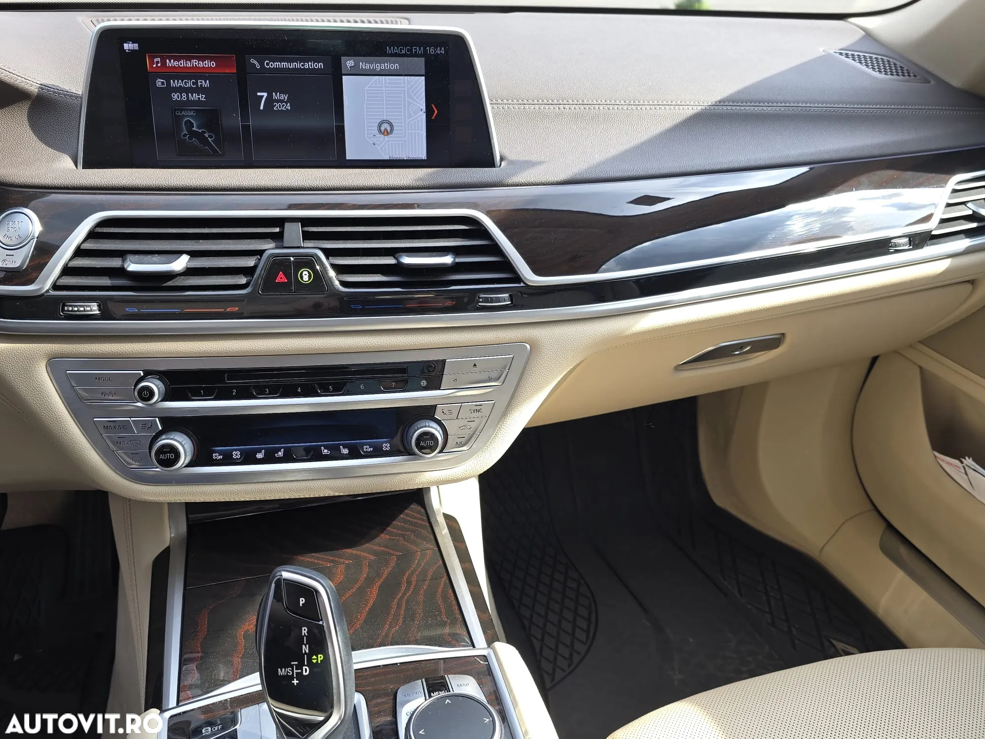 BMW Seria 7 730d xDrive - 9