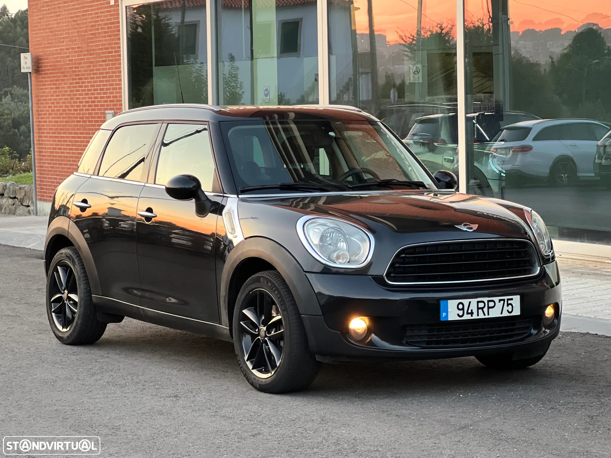 MINI Countryman One D - 3