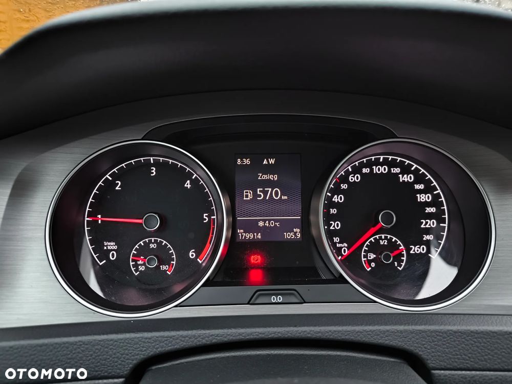 Volkswagen Golf Variant 2.0 TDI (BlueMotion Technology) Comfortline - 11