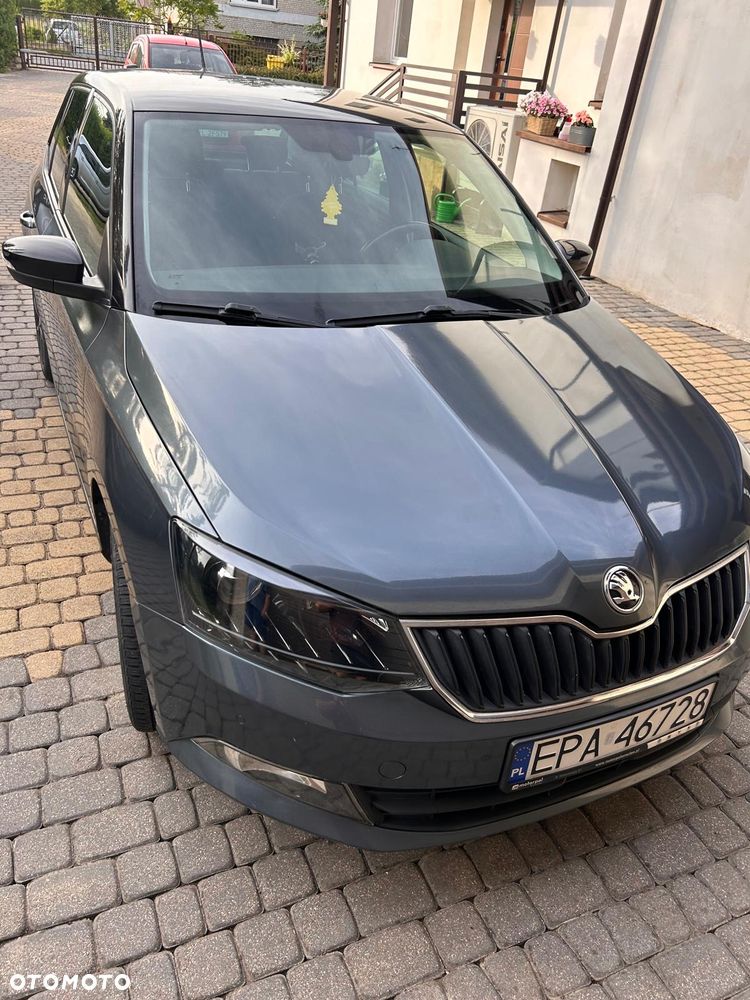 Skoda Fabia 1.0 TSI Ambition - 1