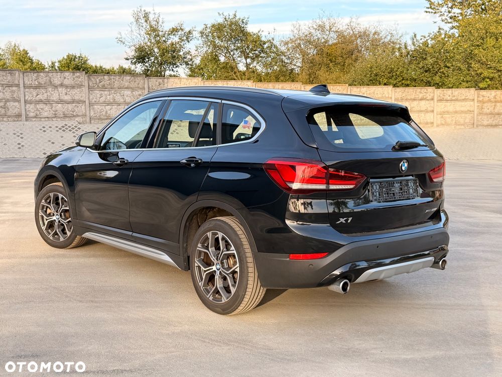 BMW X1 xDrive25i xLine - 6