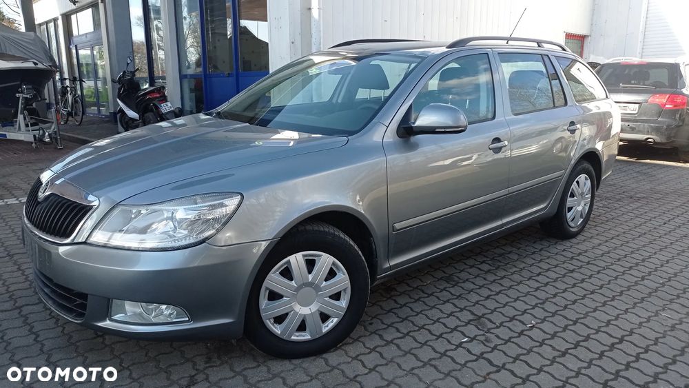 Skoda Octavia 1.6 TDI DPF Elegance - 6