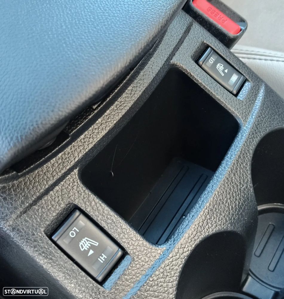 Nissan Qashqai 1.6 dCi Tekna Premium Pele - 25