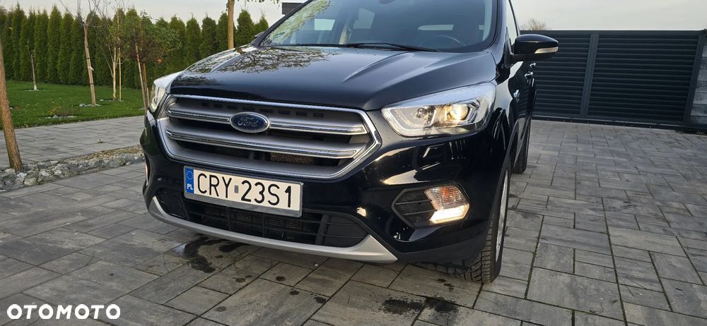 Ford Kuga 1.5 EcoBoost 2x4 Black & Silver - 4