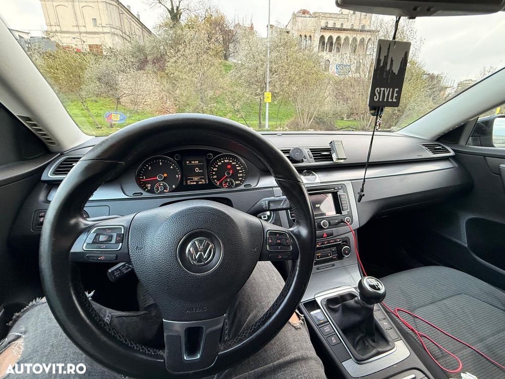 Volkswagen Passat 1.6TDI BlueMotion Tehnology Comfortline - 10