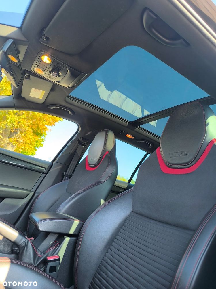 Skoda Octavia 2.0 TDI RS - 16