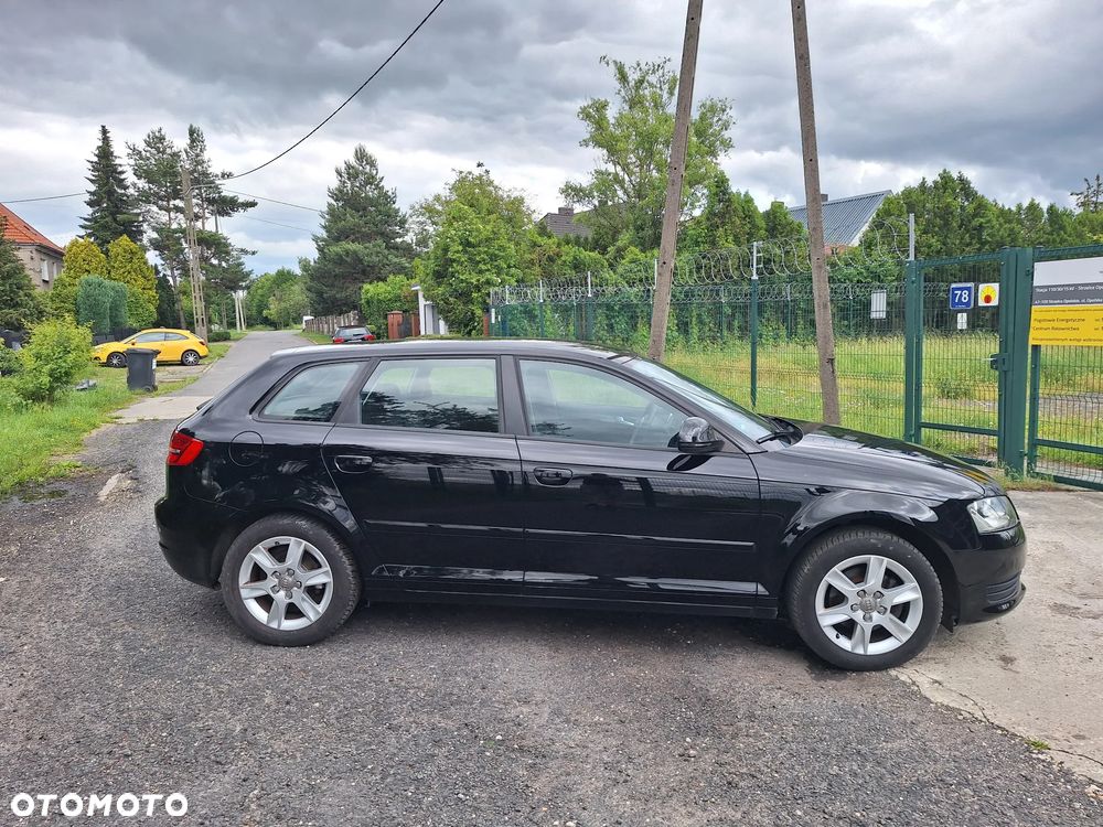 Audi A3 Sportback - 5