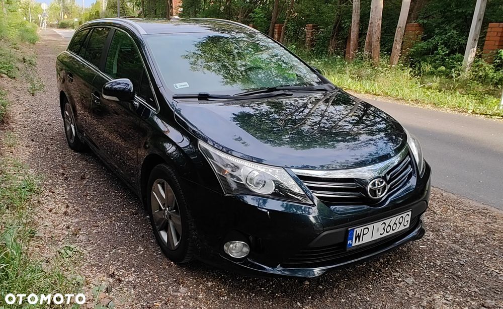 Toyota Avensis 2.0 D-4D Style - 1