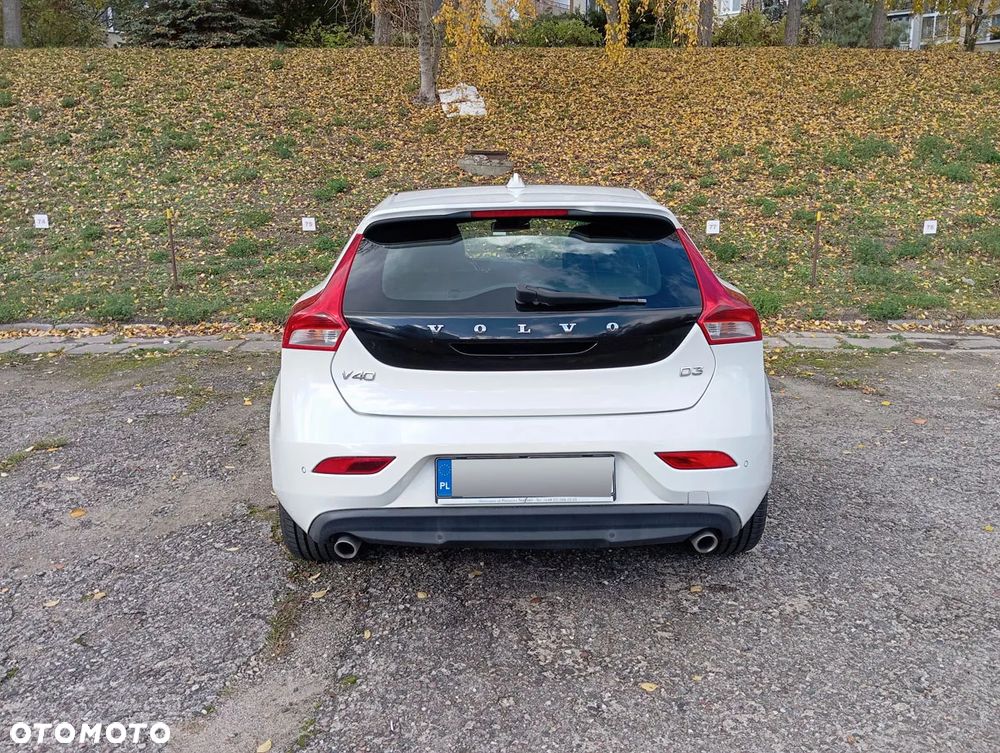 Volvo V40 D3 Base - 6