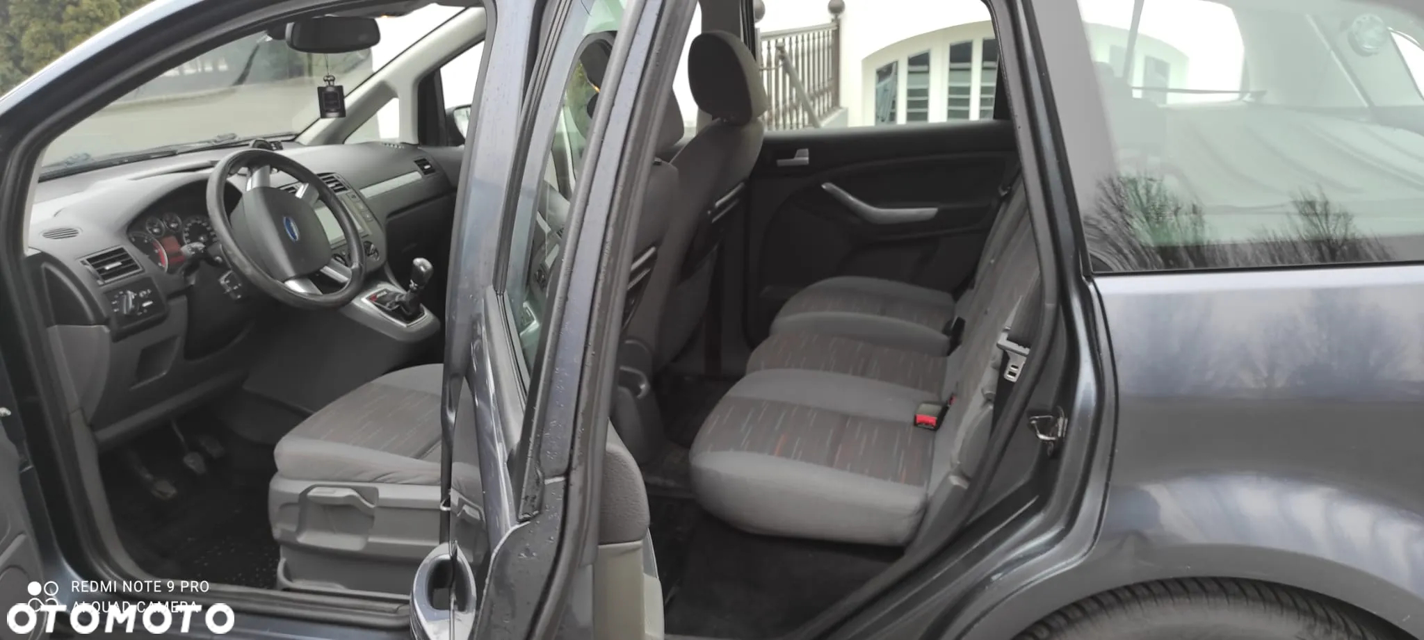 Ford C-MAX 1.6 TDCi DPF Ambiente - 13