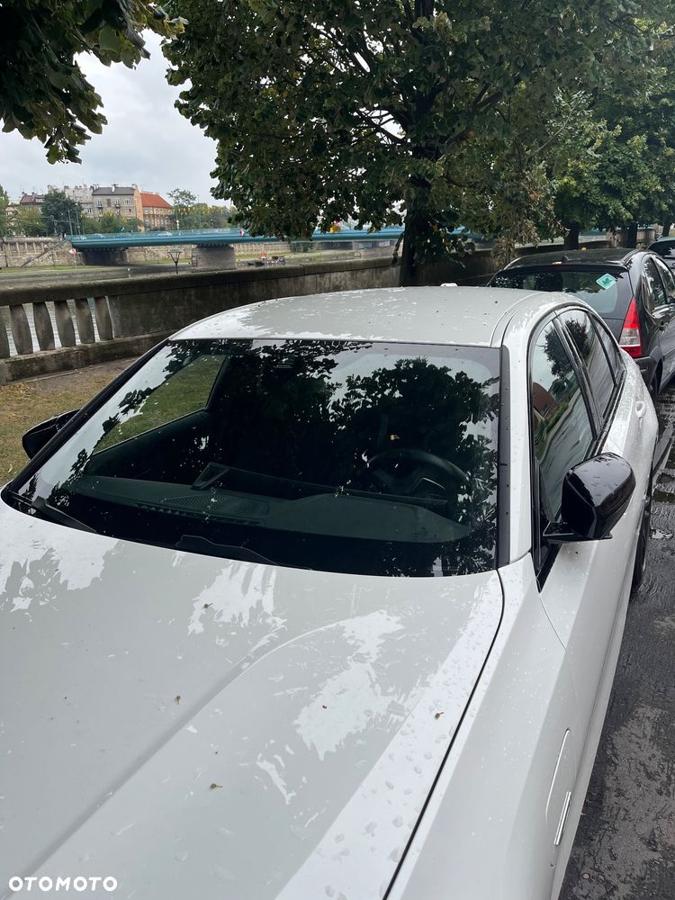 BMW Seria 3 330e PHEV M Sport sport - 5