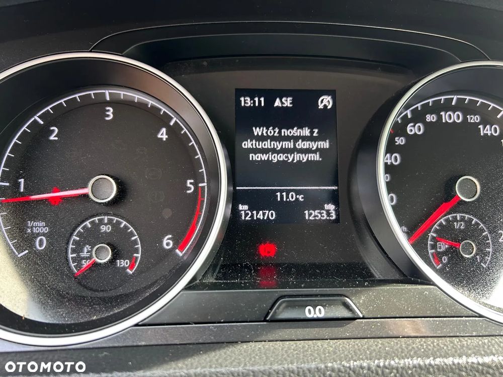 Volkswagen Golf 1.6 TDI SCR Comfortline - 28