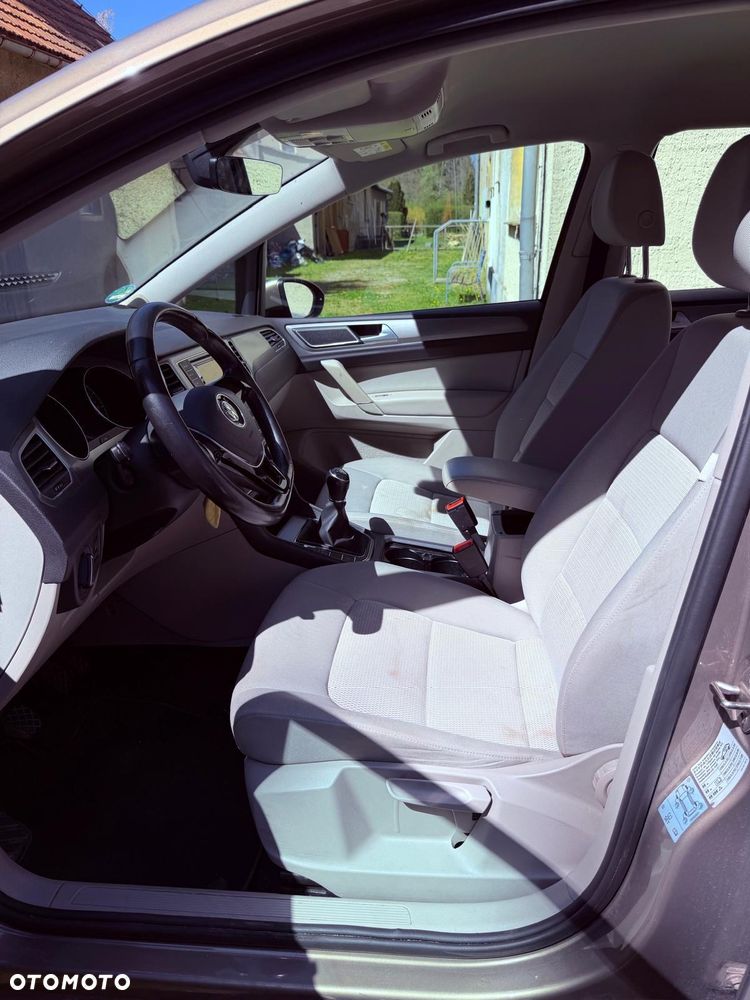 Volkswagen Golf Sportsvan - 10