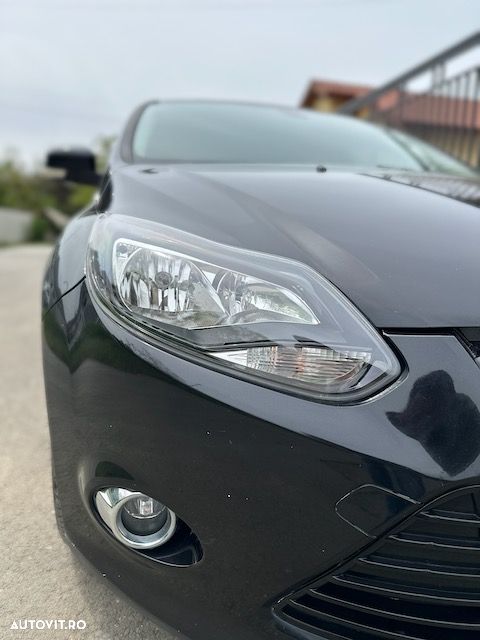 Ford Focus 1.6 TDCI DPF Titanium - 4