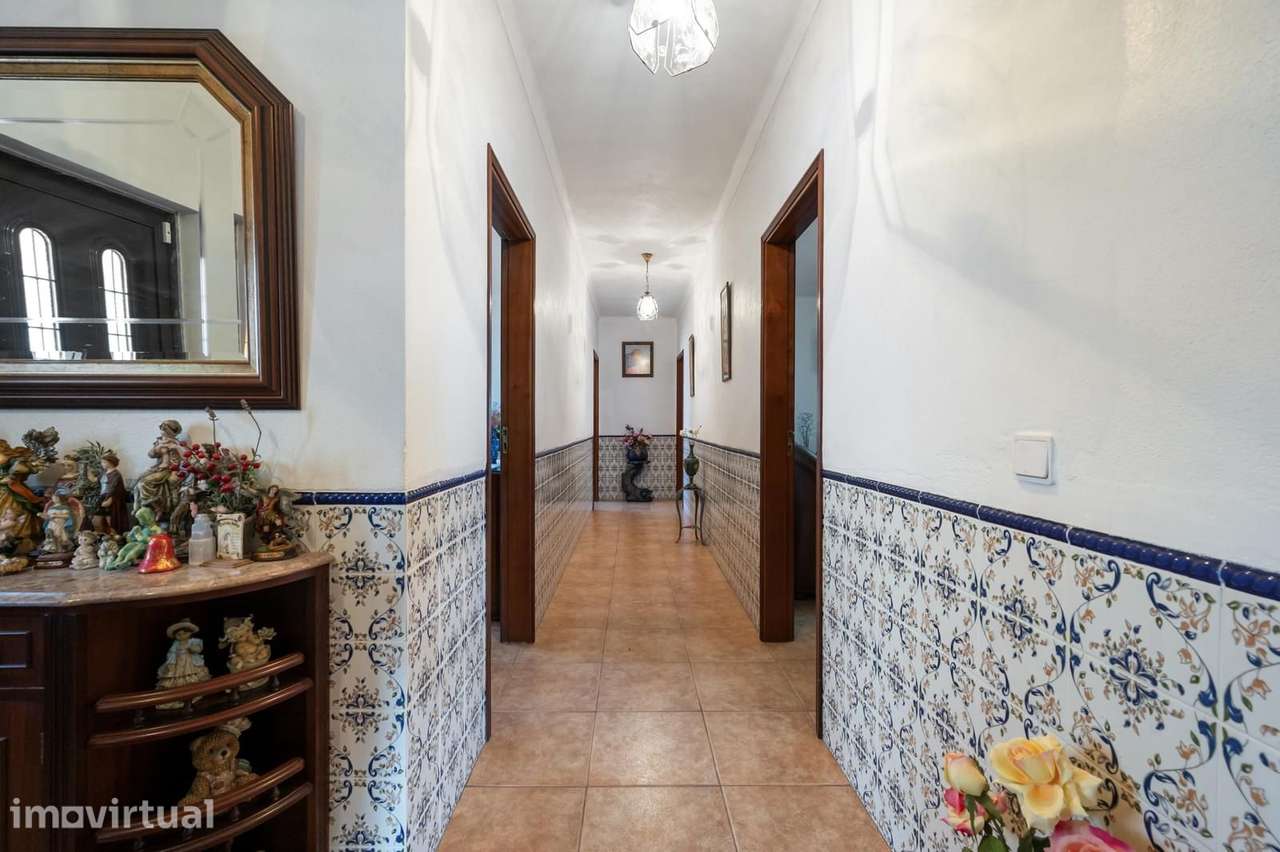 Moradia T3 com jardim, Grandola - Grande imagem: 2/36