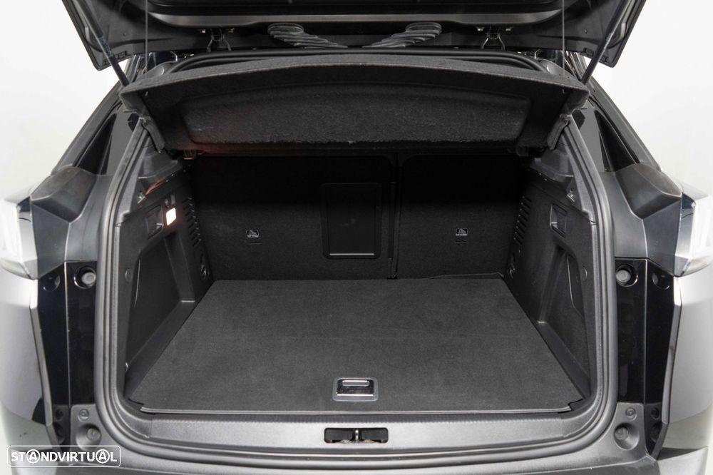 Peugeot 3008 1.6 Hybrid GT e-EAT8 - 12