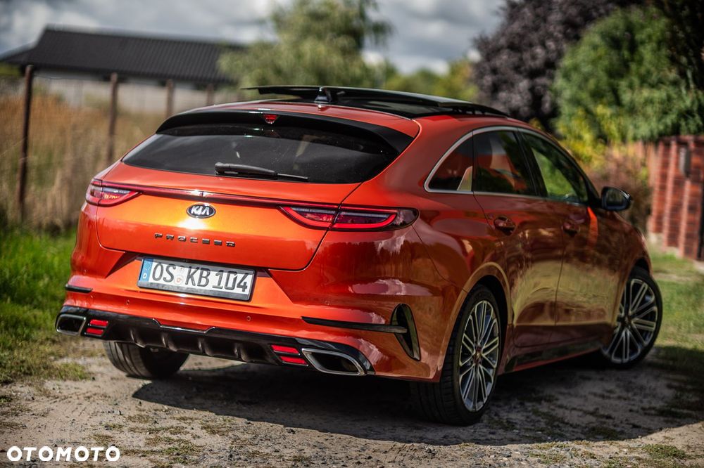 Kia ProCeed 1.6 T-GDI DCT7 OPF GT - 17