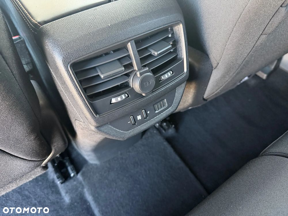 Peugeot 3008 - 13