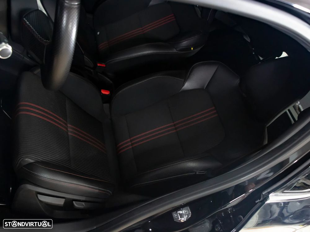 Renault Clio 1.0 TCe RS Line CVT - 17