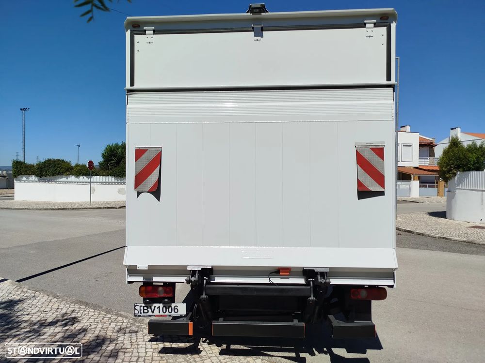 Mitsubishi Canter Fuso 7C15 - 7