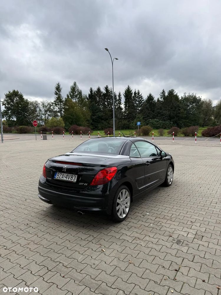 Peugeot 207 CC - 4