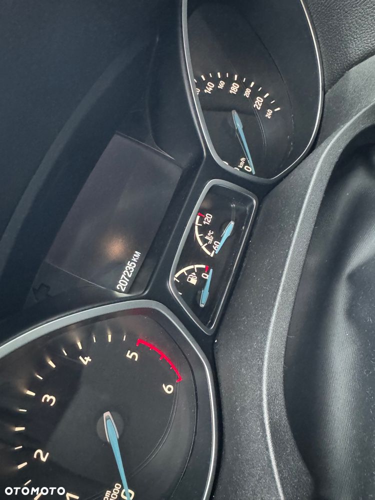 Ford Kuga 2.0 TDCi AWD ST-Line - 12