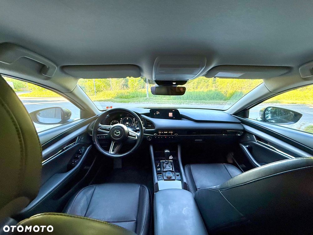 Mazda 3 - 10
