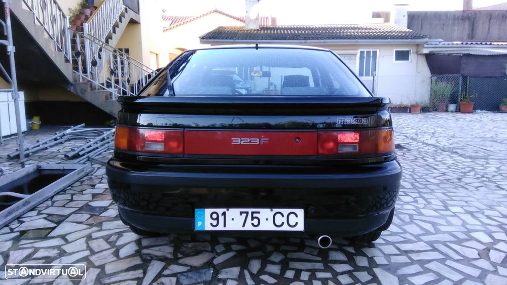 Mazda 323 - 5