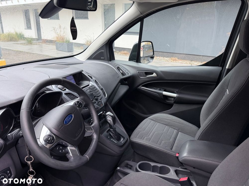 Ford Tourneo Connect 1.6 EcoBoost Titanium - 10
