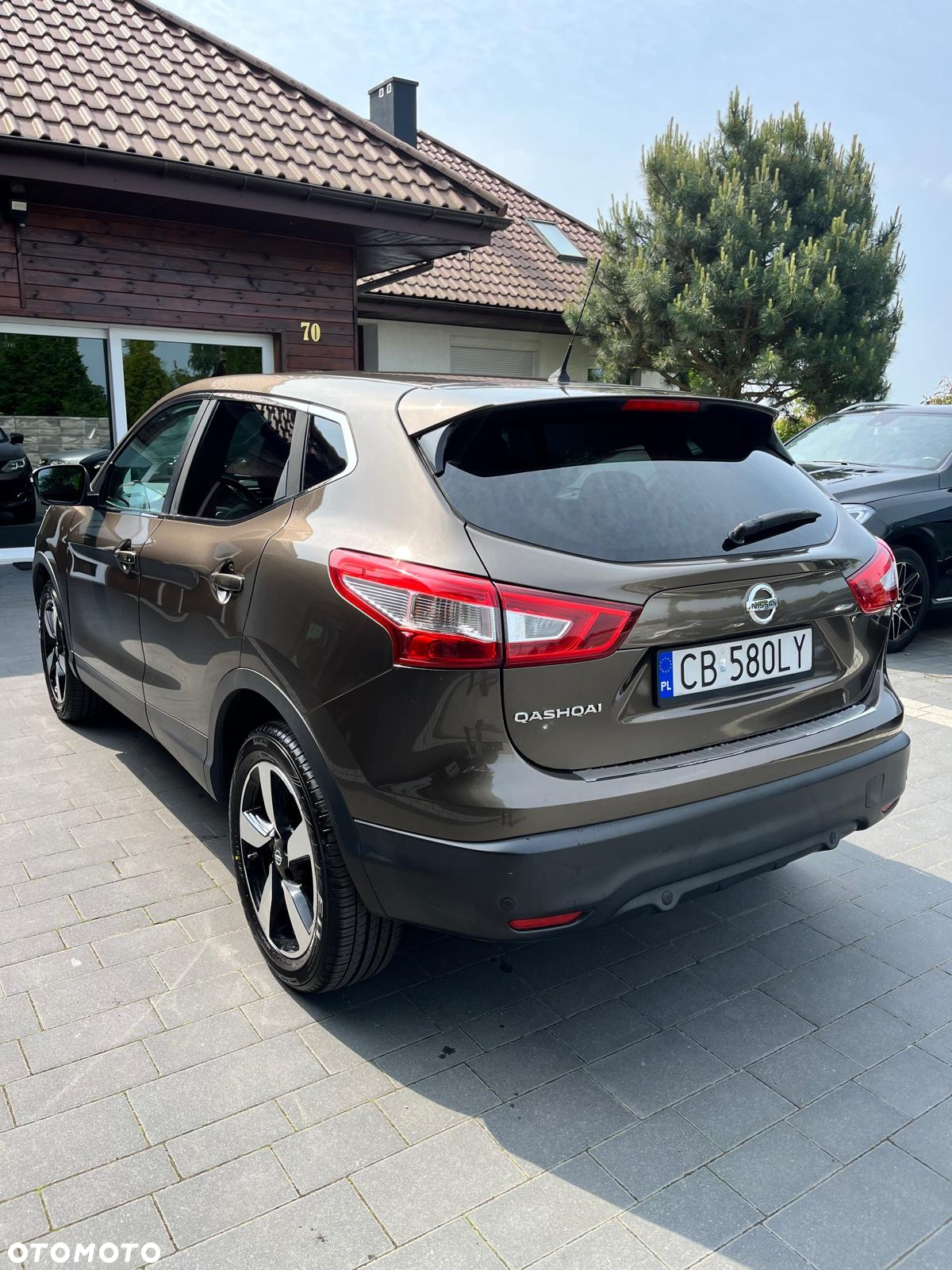 Nissan Qashqai 1.6 DIG-T N-Connecta - 8