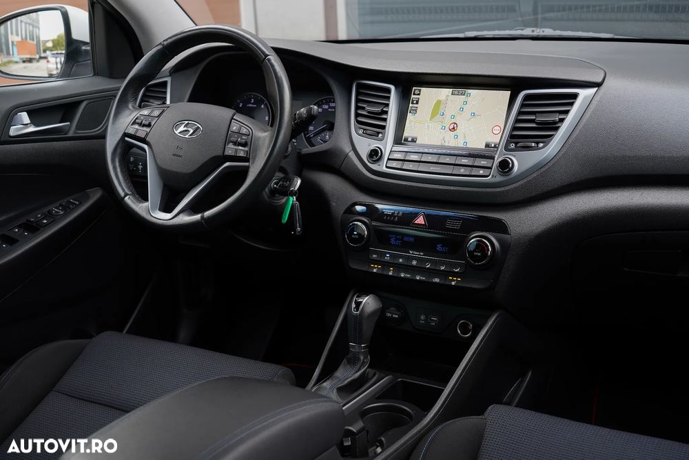 Hyundai Tucson 2.0 CRDI 4WD Automatik Style - 13
