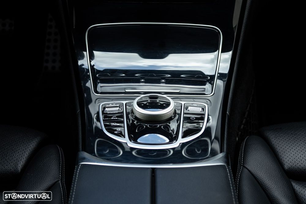 Mercedes-Benz C 300 de AMG Line - 23
