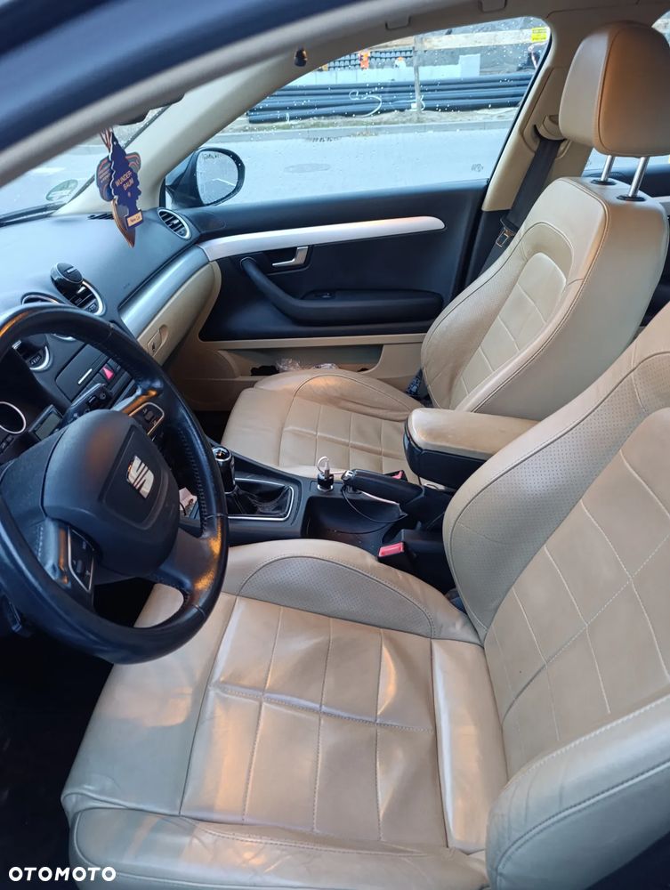 Seat Exeo 2.0 TDI DPF Style - 12