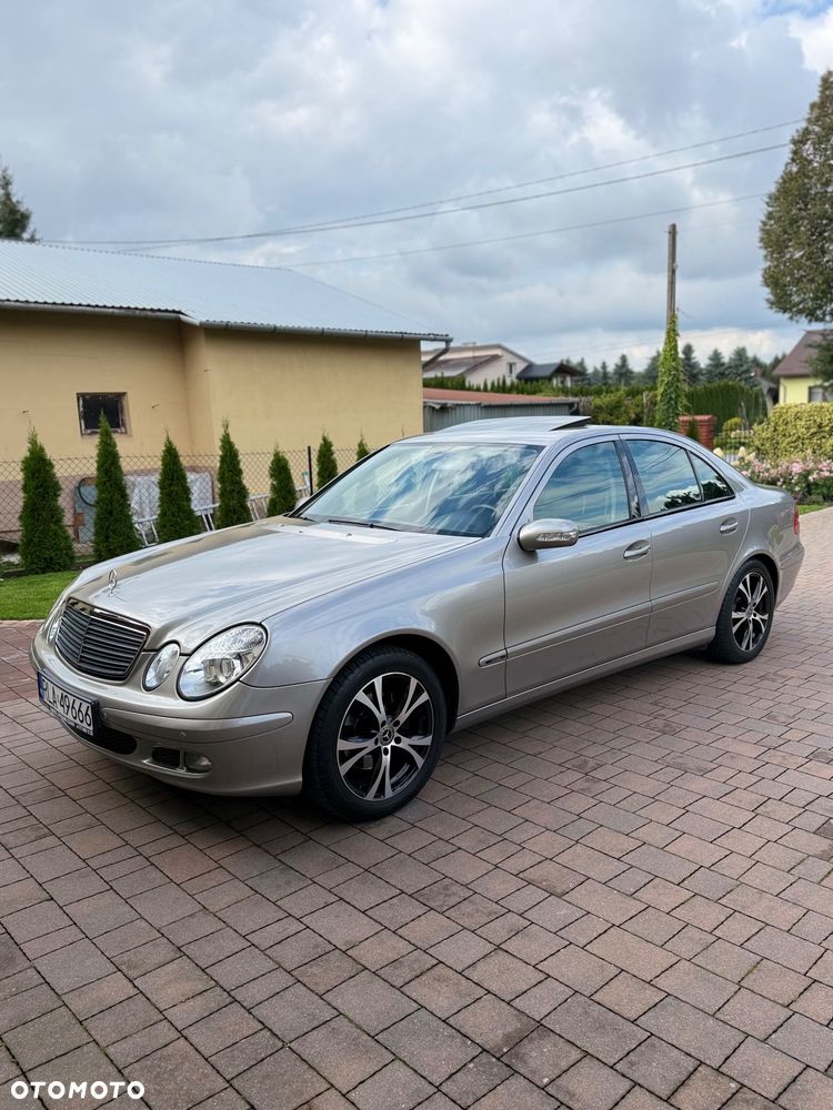 Mercedes-Benz Klasa E 200 Kompressor Classic - 1